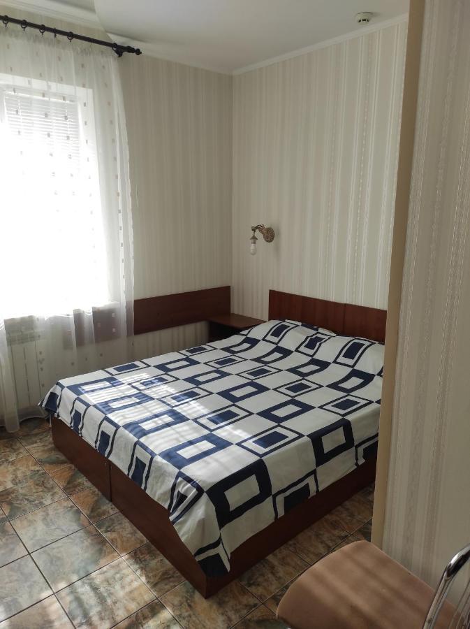 Apart-Otel'"Tsarskoe-Selo" Poltava Exteriör bild